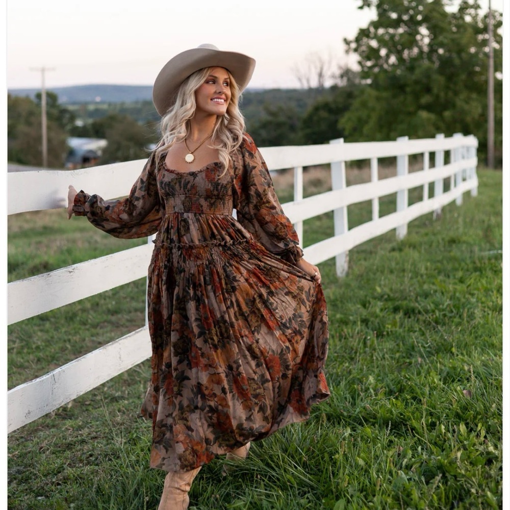 NWT Harvest Floral Dress 🍂